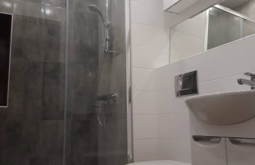 49933443_370434643536892_1646378795089148667_n